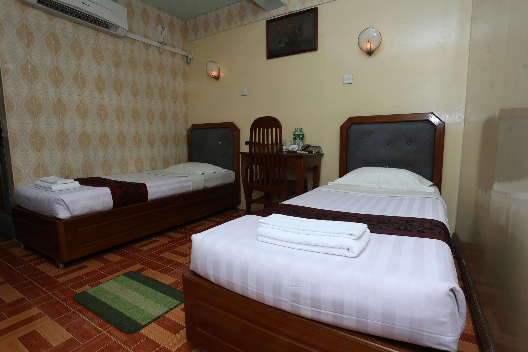 Beautyland Hotel II Yangon Exterior photo