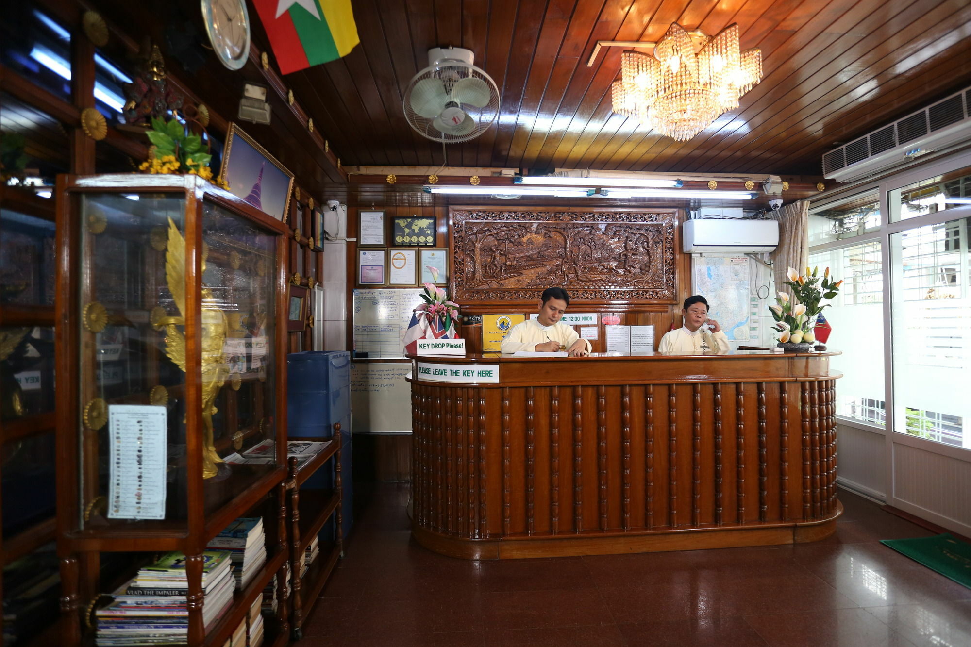 Beautyland Hotel II Yangon Exterior photo